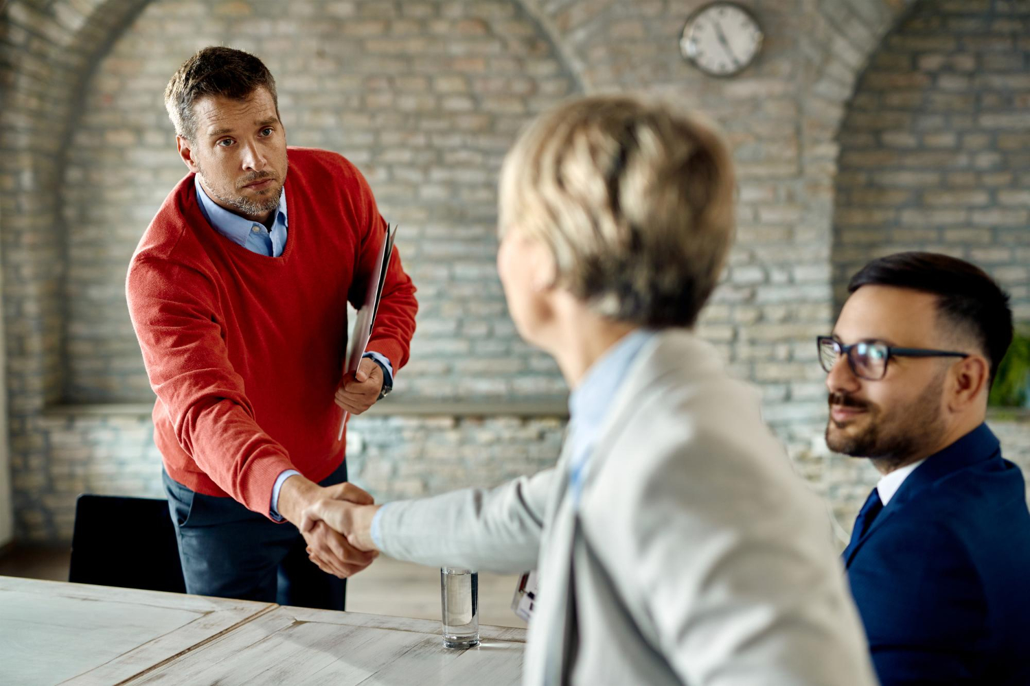 ¿Qué es un pacto de socios y por qué es clave en una sociedad limitada?